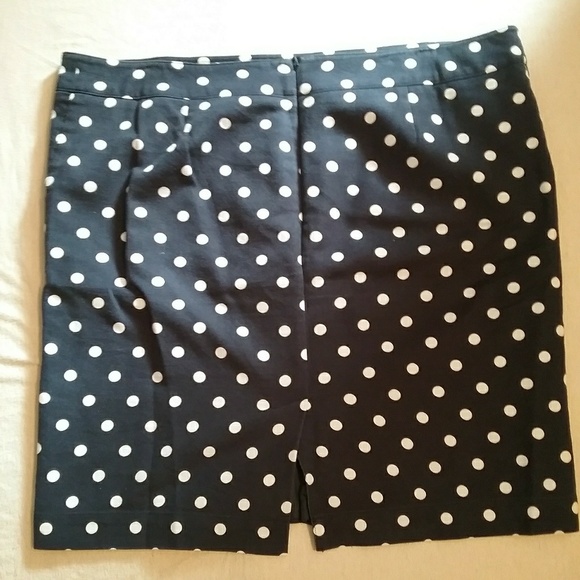 Merona blue and white polka dot plus size skirt - Picture 2 of 2